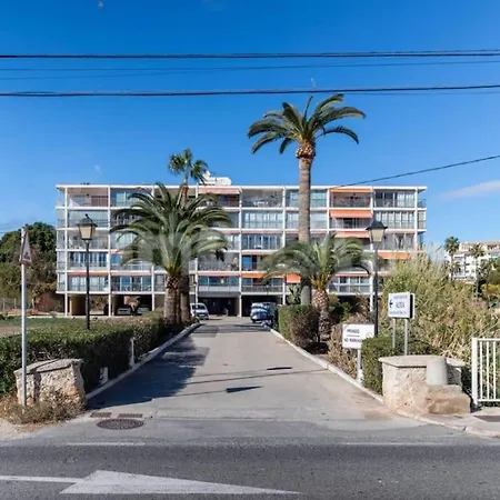Apartment Face A La Avec Parking Gratuit Libre D'acces